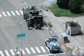 漢光41》裝甲564旅台南反機降殲敵　心戰特遣隊地空支援作戰效能