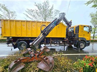 多縣市送物資、助清廢棄物 加速嘉縣丹娜絲災後復原