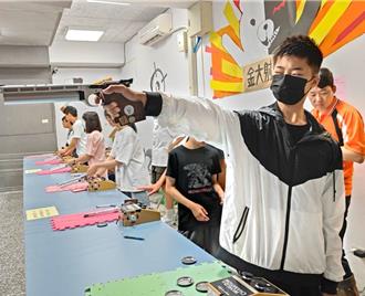 金大「勇士神槍手」夏令營 點燃青少年射擊運動熱情