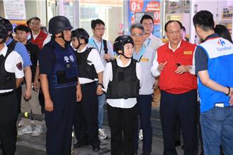 台中「城鎮韌性演習」大家全這樣！ 盧秀燕現身