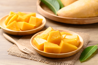 芒果籽怎处理 彰化环保局揭2状况 不能全丢厨余桶