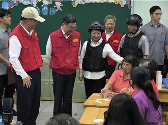 視察城鎮韌性演習  盧秀燕：希望備而不用