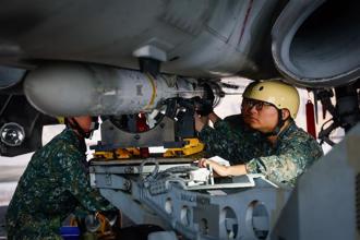 点名汉光演习1演练「意义非常重大」  国防部前视察全说了