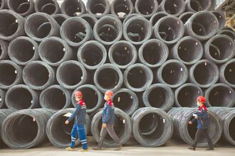 陸減產玩真的 鋼市打強心針