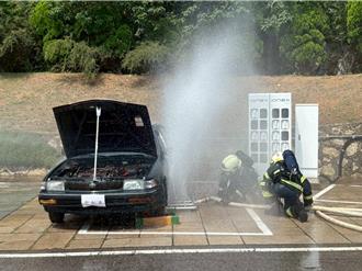 金門消防電動車搶救演練 新購器材「底盤瞄子」提升安全性