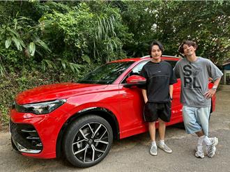 修杰楷、楊銘威「料理對決」！挑戰餵雞抓雞一條龍