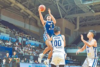 瓊斯盃》中華白Q4轟34分 嚇出藍隊冷汗