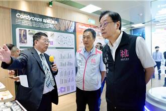 桃園市政府參訪葡萄王 見證食品生技邁向淨零的綠色實力
