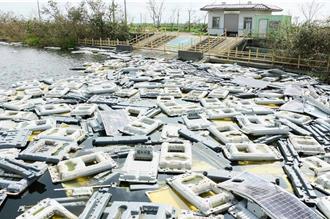 民眾不信光電板泡水沒污染！業界鬆口：再做「2個月嚴格實驗 」