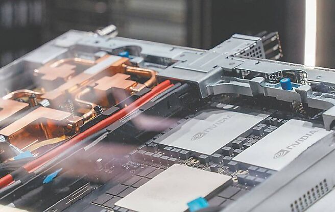 AI伺服器主板需求持续升温，PCB厂高技第二季缴出营收季增逾6成的亮眼成绩单后，动能不减，法人预期其出货步调将稳健成长，推升第三季营收再刷新高点，带动下半年营运续强。图／本报资料照片