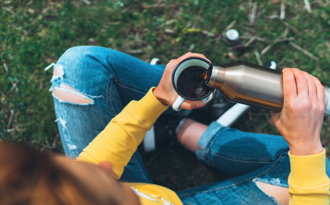 环保杯20年没坏 谭敦慈点名NG材质：吞毒下肚