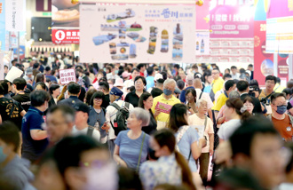 夏季旅展600攤開幕！機票住宿1折起 海外萬元有找