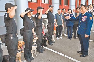 到站下車 桃警局長吳坤旭榮退