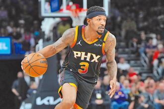 NBA》毕尔同意买断 2年1100万加盟快艇