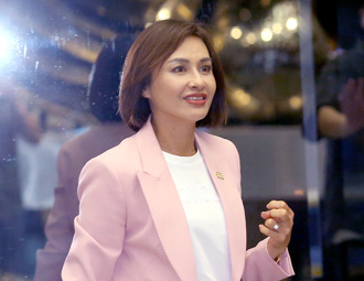 邱議瑩為「剴剴條款」二讀投贊成道歉 他從聲明稿看出玄機：踹了綠營一腳