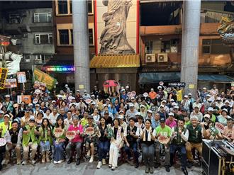 基隆罢团晚会挤爆庆安宫  吁衝破8万同意票