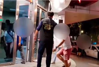 不满时政！ ２男闯民进党中央党部 蛋洗招牌泄愤