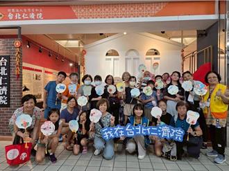 仁濟院樂齡課程新體驗 「祖孫共學」阿公阿嬤超尬意