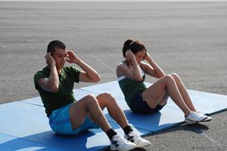 《新兵日記》升級回歸了！「最美士官長」劉香慈親曝育兒、陪看劇日常