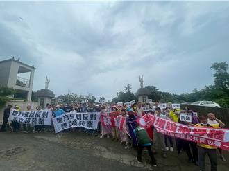 天主教高松墓園擴建現勘 小港區五里居民抗議望撤案
