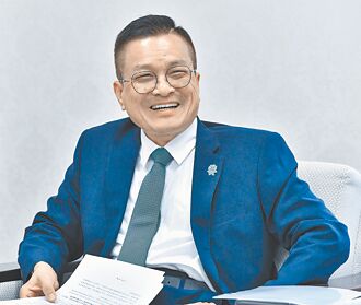 中小企信保基金董事長 魏明谷逆風穩舵 信保扮企業土地公