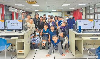 新北AI育樂營 技職生搶先體驗