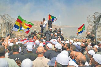 以敘動干戈 德魯茲人身不由己