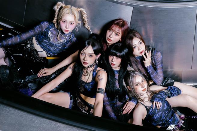 女團「紫月光」昨宣布正式改名為「SOLO MOON」。（本質娛樂提供）