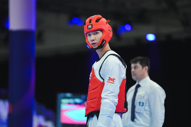 邱义睿在2025德国世大运跆拳道男子74公斤级进级到准决赛，至少保底铜牌。（大专体总提供）