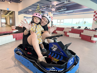 暑假與孩子一起熱血! 麗寶國際賽車場「小小卡丁車」、「瘋狂甩尾車」  熱情一夏