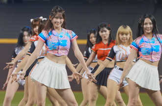 明星賽啦啦隊共舞獲好評！幕後功臣才跳2年　親睹4萬人掌聲落淚