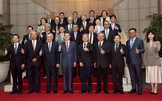 台想要10％關稅「很困難」  謝金河：得付出非常大代價