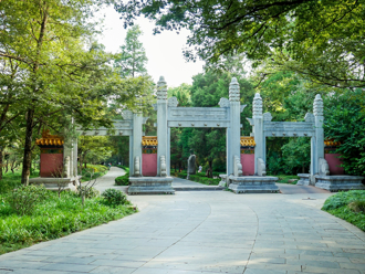 馬皇后出殯遇暴雨 朱元璋震怒 高僧勸20字化悲為喜