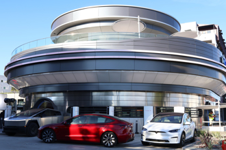 特斯拉餐廳開幕！馬斯克啟動最新「副業」 發豪語：未來全球開花