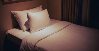 女友狂借錢！男子喊「做1次3000元不用還」 下場超慘