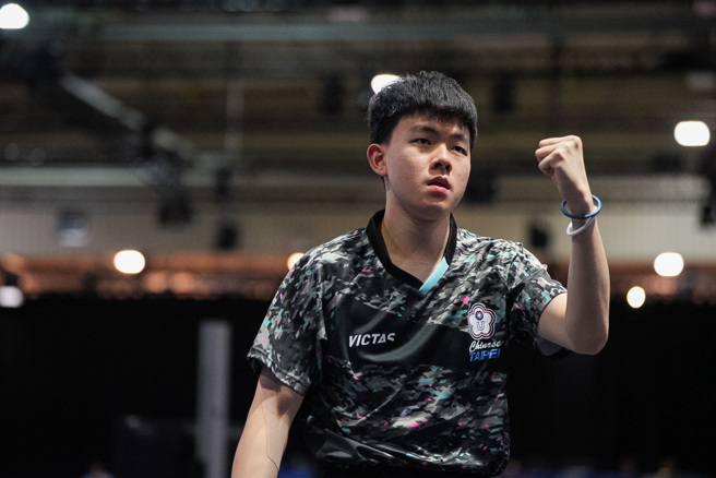 「柚子同学」高承睿决赛表现失常，赛后接受採访时当场泪崩。（图／大专体总提供）