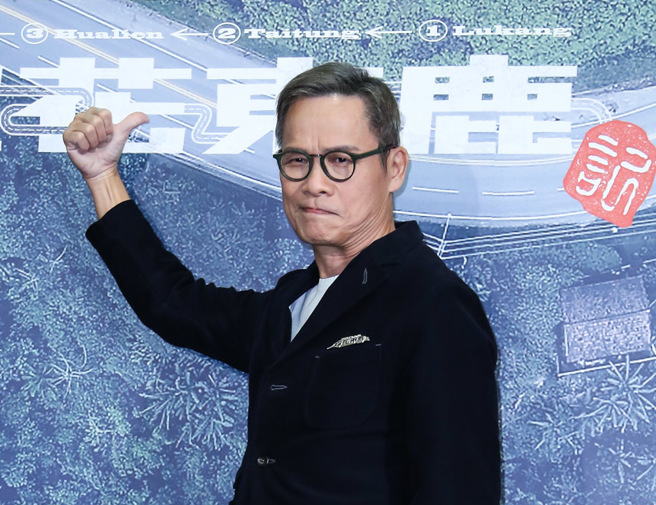 「华语流行乐教父」罗大佑今（22）日表示，大罢免就是「赖罢免、赖皮罢免」，这是不对的、要大破功才行。（中时资料照，陈俊吉摄）