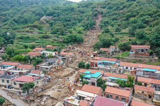 濟南暴雨山洪暴發！2死10失聯  驚人畫面曝光
