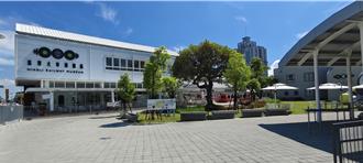 苗栗火車頭園區人潮爆滿 周邊交通大打結 縣府出招緩解