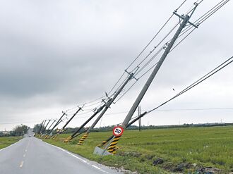 郭智辉自评救灾100分 蓝委轰下台