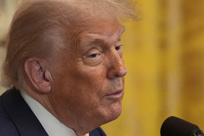 美国总统川普爱喝可乐，却是滴酒不沾。（图／美联社）