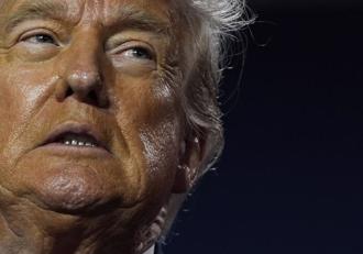 美司法部長早告訴川普 他在億萬淫魔檔案內