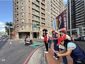 萬里相挺！桃里長遍地開花路口宣講力挺萬美玲