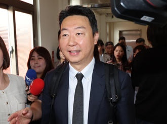 軍人升商務艙誰買單？陳世凱：沒編預算、但不是凹