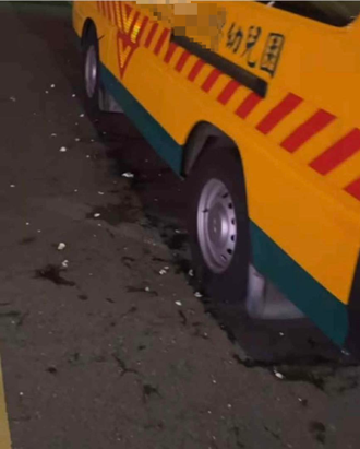 竹南教保員掌摑4歲童引眾怒！幼兒園娃娃車慘遭蛋洗 畫面曝光