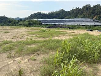 和山光電業者挖禿山坡地遭羈押 高市府表態支持司法嚴辦