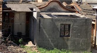 風災致石綿屋瓦破損 金門環保局提醒清理注意防護 可申請補助