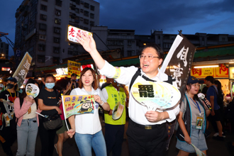 林右昌催罷免票：叫台灣或中華民國  都是我們的國家