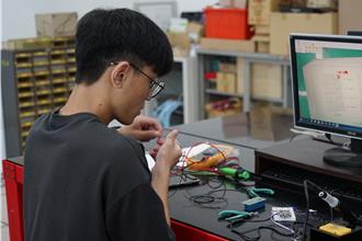 苗栗農工響應世界青年技能日 技職教育向下扎根 點亮偏鄉學子未來