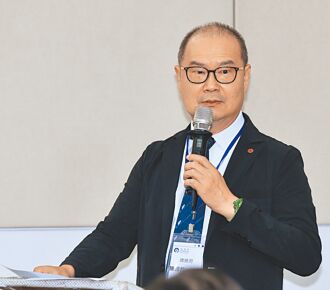 軍服採購涉弊撤標 在野轟貪腐